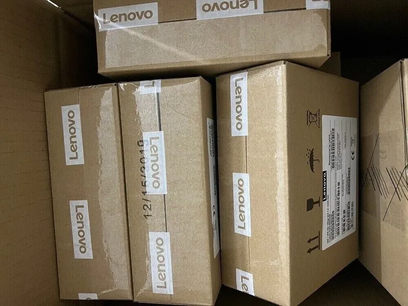 Сервер Lenovo ThinkSystem 4XB7A13654 01PE077 1.6TB 2.5" SAS 12G SR650 Server SSD