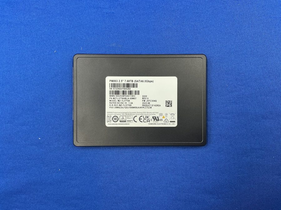 SSD-накопитель Samsung PM893 7.68TB SATA 6Gb/s 2.5" SSD MZ-7L37T60 MZ7L37T6HBLA