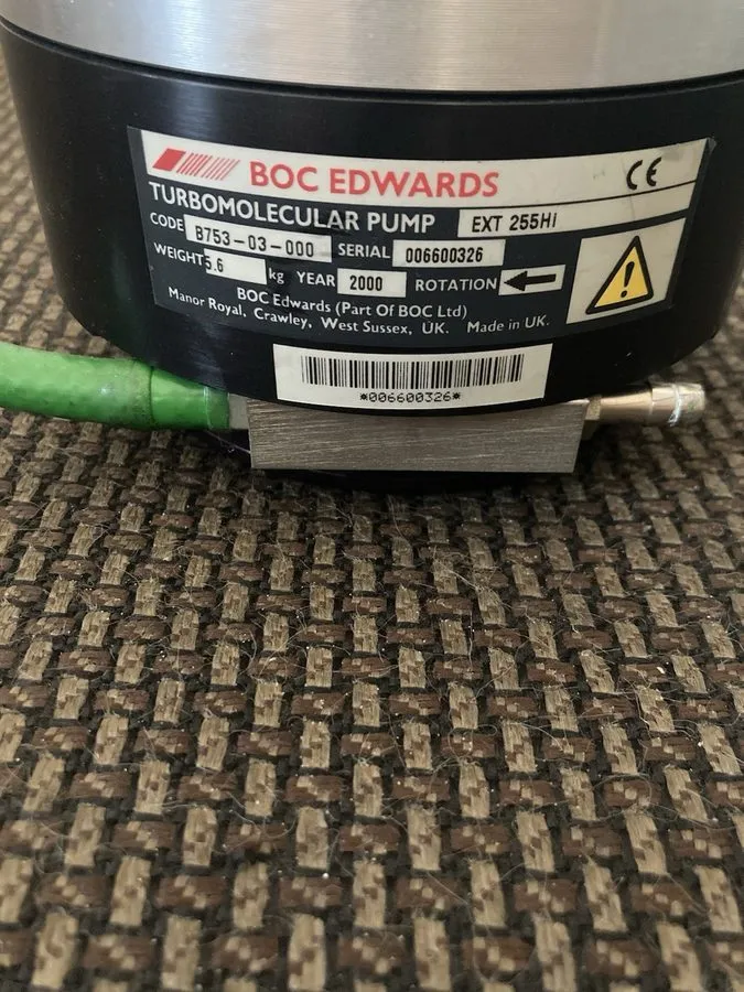 Насос BOC Edwards EXT 255H Turbomolecular Vacuum Pump (B753-01-000) ISO 100 KF25