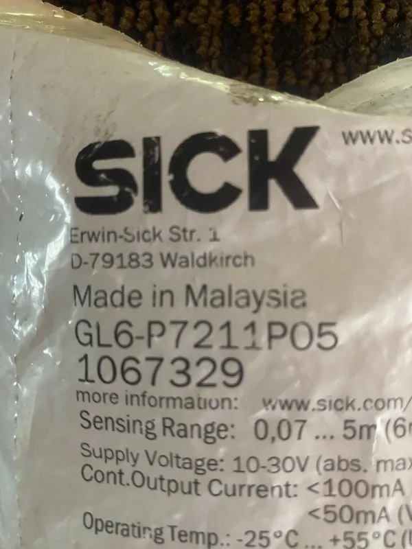 Фотоэлектрический датчик SICK GL6-P7211P05 Photoelectric Sensor CSQ