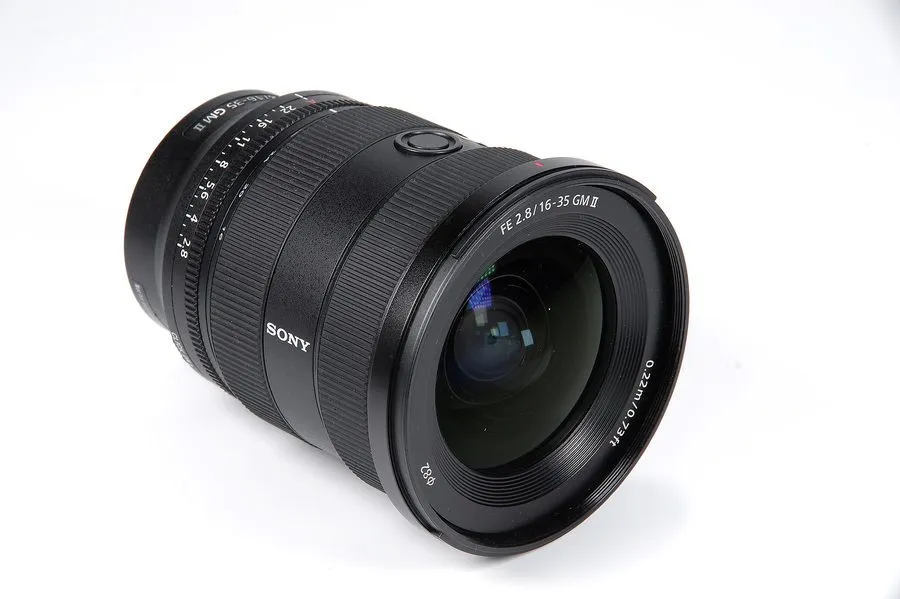 Объектив Sony FE 16-35mm f/2.8 GM II Lens SEL1635GM2 Pro G Master Optics