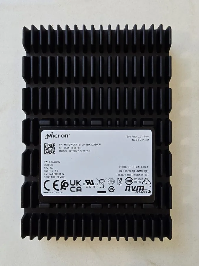 SSD-накопитель Micron 7500 Pro 7.68TB U.3 PCIe 4.0 NVMe SSD MTFDKCC7T6TGP — фото лота 1
