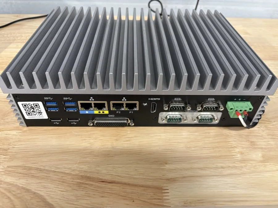 Промышленный компьютер Axiomtek eBOX670-891-FL IO Industrial Embedded PC — фото лота 1