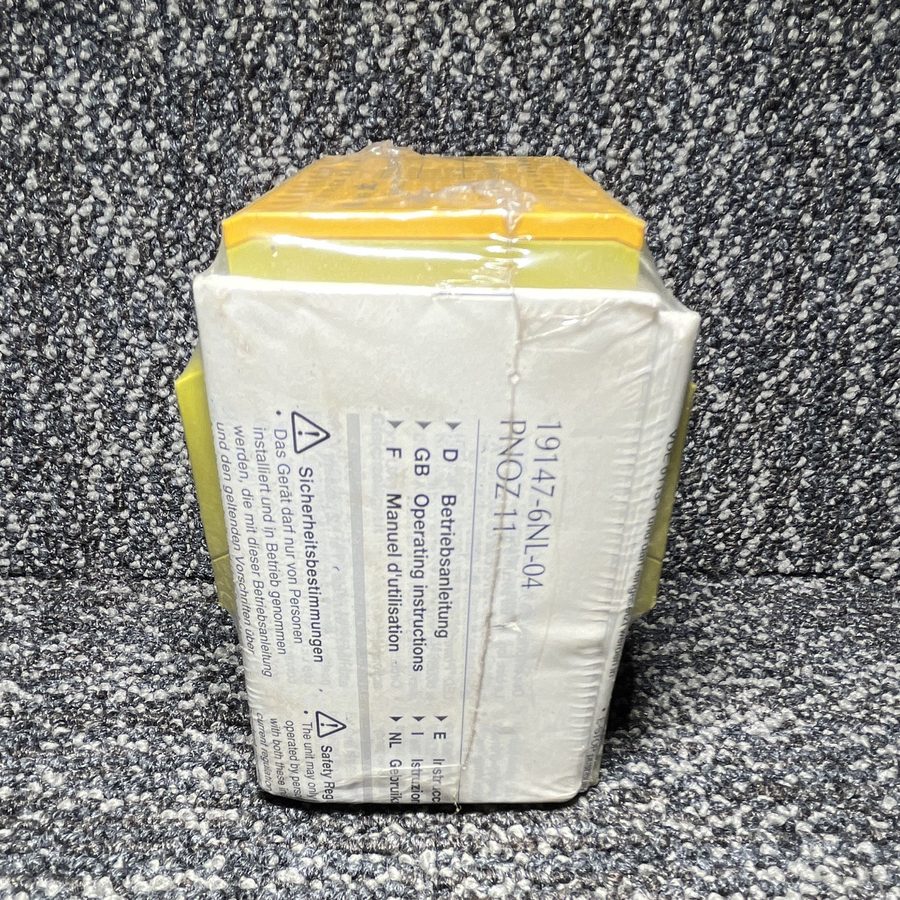 Реле безопасности Pilz PNOZ 11 Safety Relay 230-240VAC 24VDC 7n/o 1n/c MPN 77408 — фото лота 2