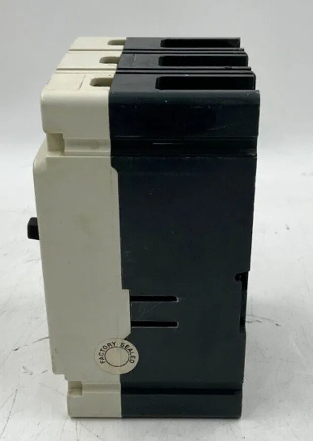 Автоматический выключатель EATON CUTLER HAMMER EHD3040L CIRCUIT BREAKER ED14K 40