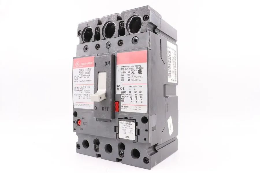 Автоматический выключатель GE SELA36AT0030 SELA 30A 480V 3P 65kAIC Circuit Break — фото лота 2