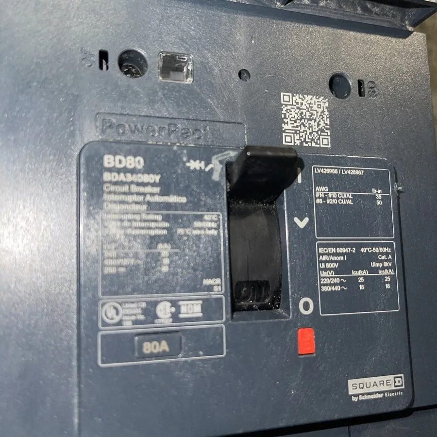 Автоматический выключатель Square D BDA34080Y 80A 480V Circuit Breaker I-line 3 
