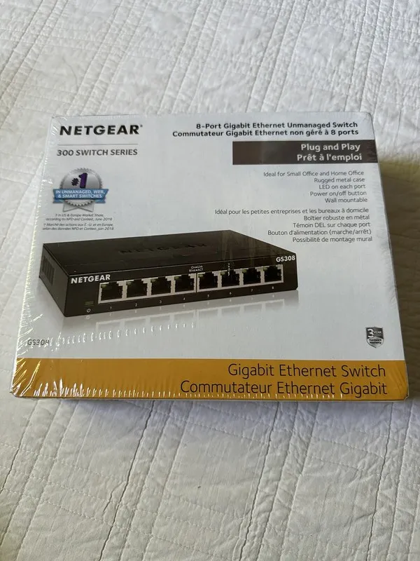 Коммутатор NETGEAR GS308 GS308-300PAS 8-Port Gigabit Ethernet Unmanaged Switch