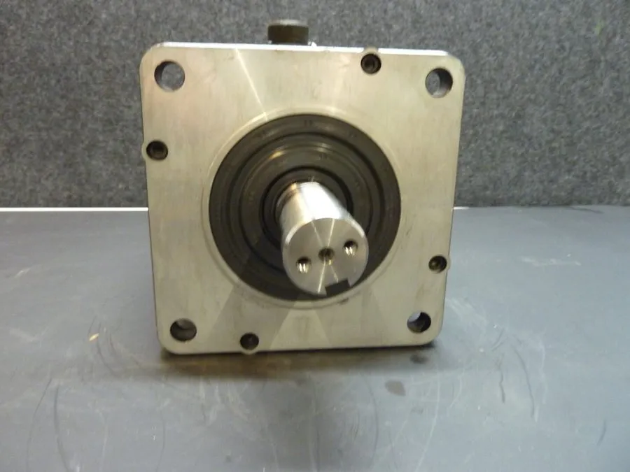 Серводвигатель FANUC α12/3000 AC Servo Motor 2.8kW 155V 12Nm 3000RPM A06B-0143-B