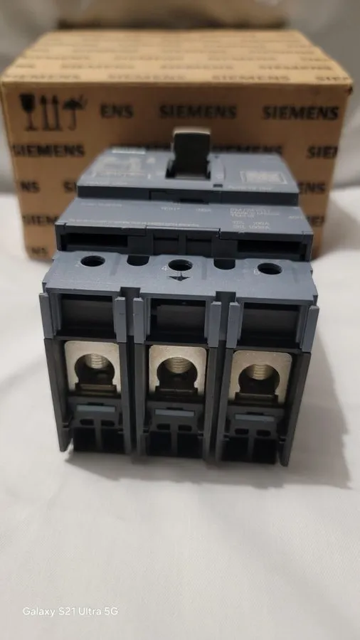 Автоматический выключатель Siemens 3VA4110-6ED34-0AA0 100 Amp 600Y/347 VAC 3 Pol