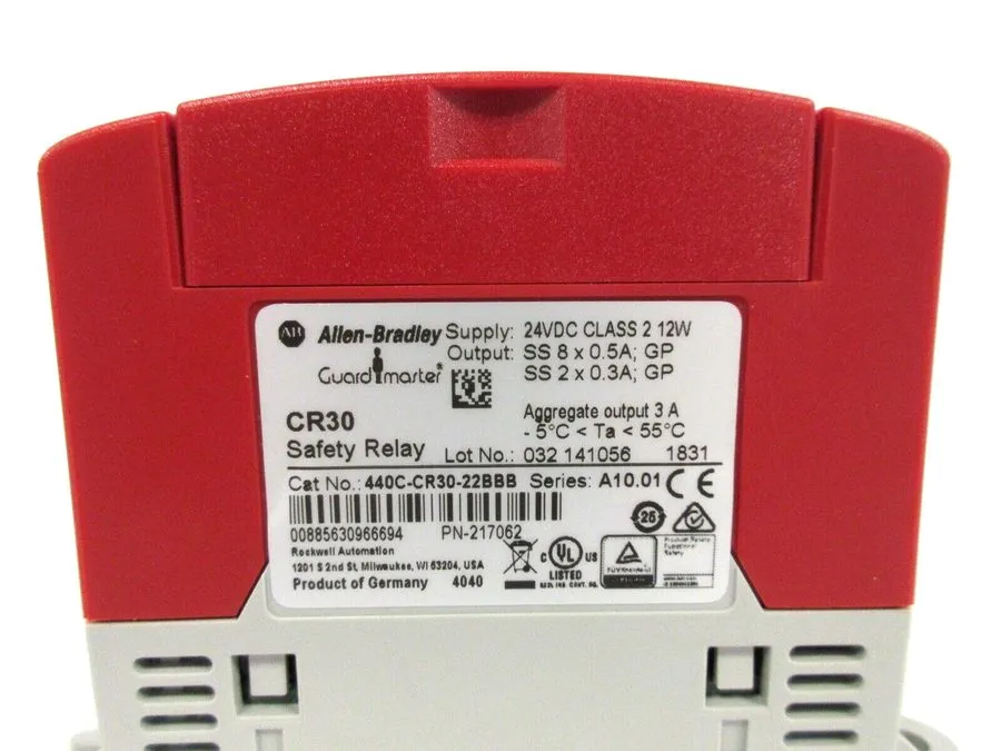 Реле безопасности Allen-Bradley Guardmaster CR30 Safety Relay 440C-CR30-22BBB 24