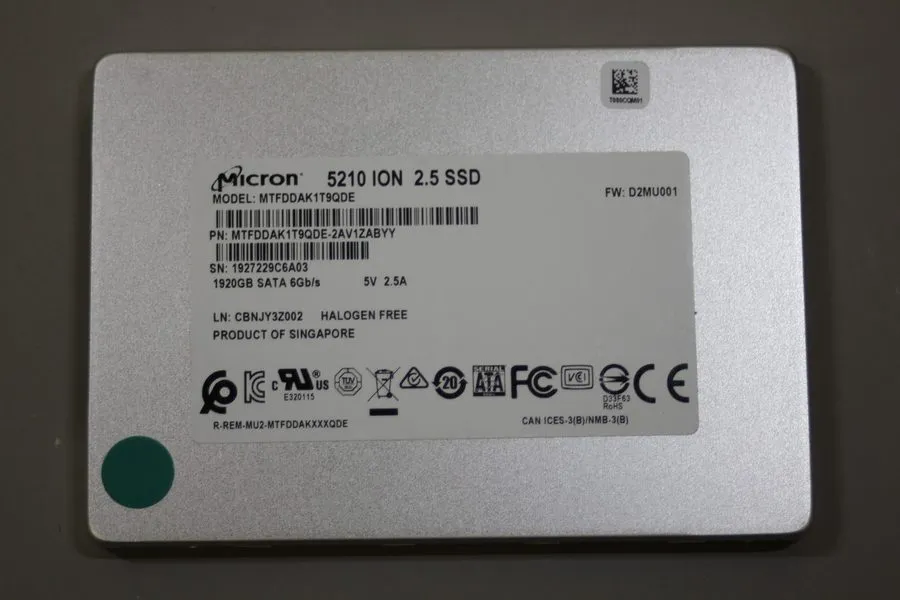 SSD-накопитель MTFDDAK1T9QDE Micron 5210 ION Series 1.92TB SATA 6Gb/s QLC 2.5in 