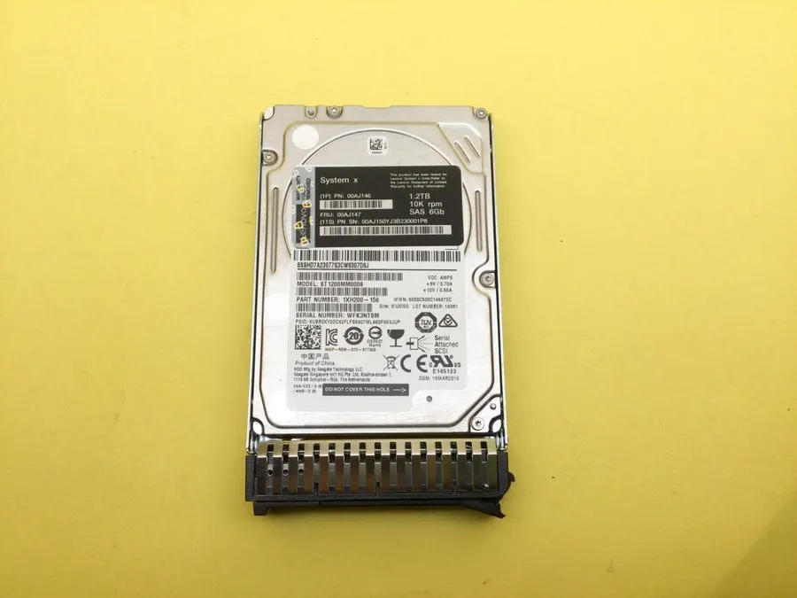 Жёсткий диск LENOVO 1.2TB 10K 6G 2.5INCH G3HS SAS HDD 00AJ146 WIPED