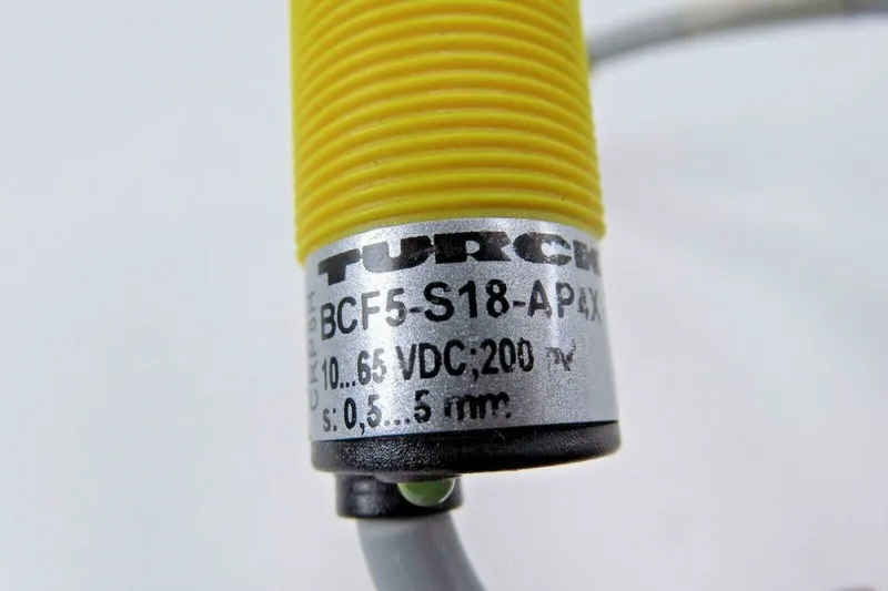 Датчик приближения Turck BCF5-S18-AP4X Proximity Switch Sensor