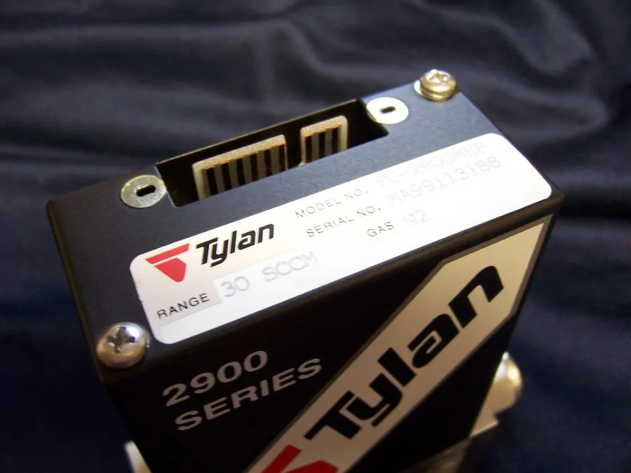 Контроллер Tylan General FC-2900MEP Mass Flow Controller MFC 50 SCCM SiH4 2900