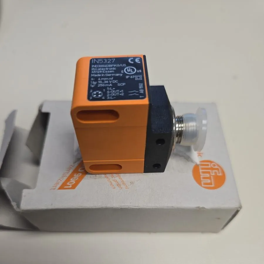 Датчик приближения IFM IN5327 Inductive Proximity Sensor 10-36VDC — фото лота 1