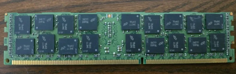Модуль памяти MT36JSF2G72PZ-1G6E1HG 16GB 2RX4 PC3-12800R-11-11-E2