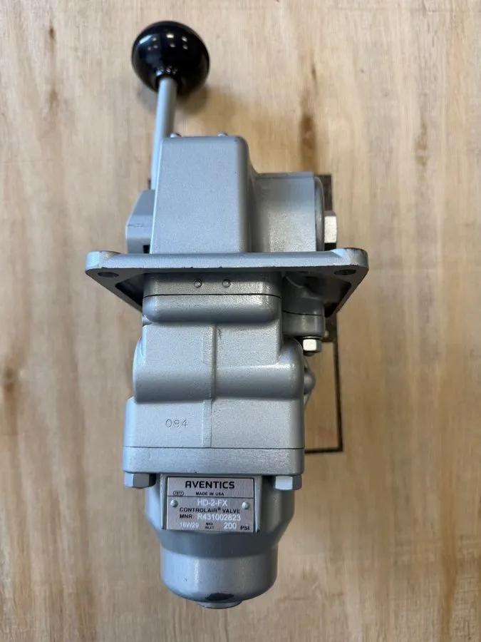 Пневмоклапан AVENTICS CONTROL AIR VALVE R431002825 HD-2-FX