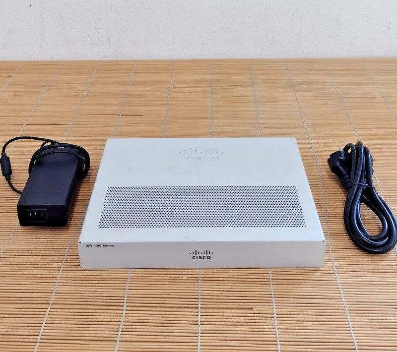 Маршрутизатор Cisco C1121X-8PLTEP Integrated Service Router