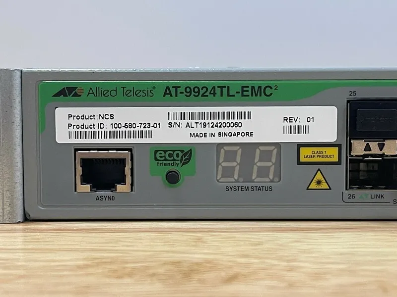Коммутатор AT-9924TL-EMC2 Allied Telesis 24-Port Quad SFP Gigabit Network Switch