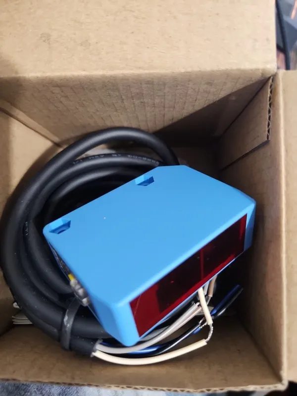 Фотоэлектрический датчик Sick WL250-2R1531 Photoelectric Sensor — фото лота 1