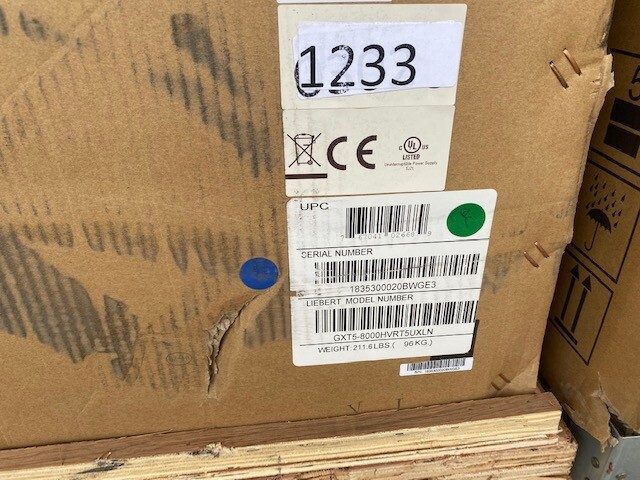 ИБП Vertiv Liebert GXT5 UPS 8000VA 8000W RM 5U 208V/240V GXT5-8000HVRT5UXLN Ref