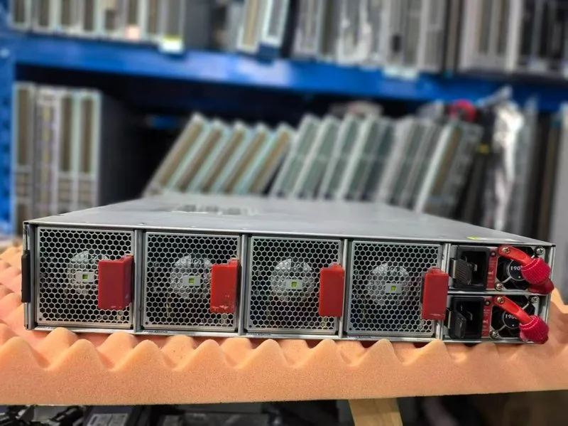 Коммутатор Arista DCS-7280CR-48-F 48x QSFP28 100Gb 8x QSFP+ 40Gb Ethernet Switch — фото лота 3