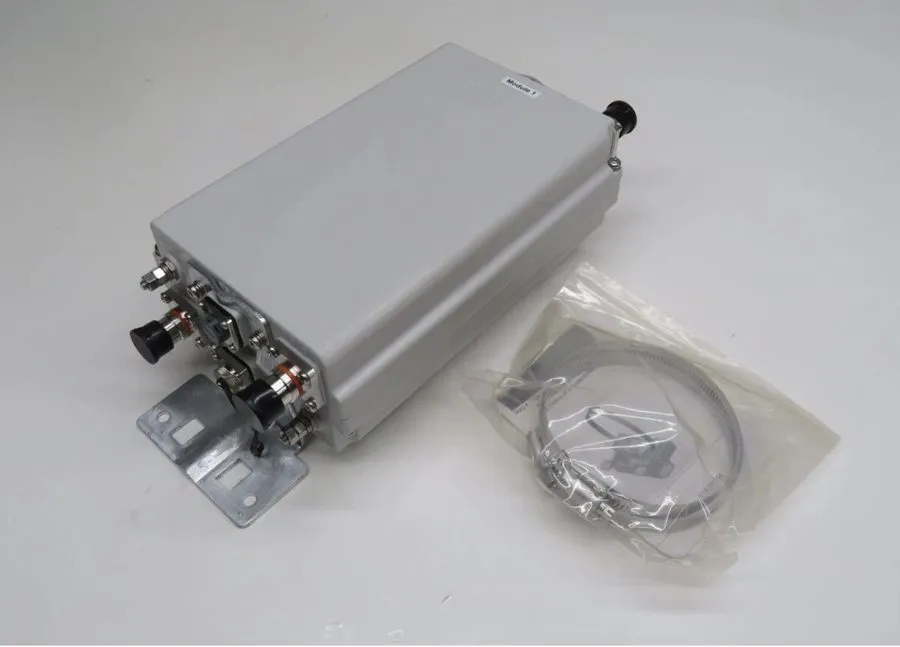 Усилитель COMMSCOPE TMAT 19-11-43 TOWER MOUNTED AMPLIFIER T247475 — фото лота 1