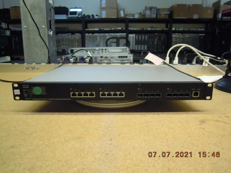 Коммутатор Cisco SG500XG-8F8T-K9 16-Ports 10-Gigabit Stackable Managed Switch