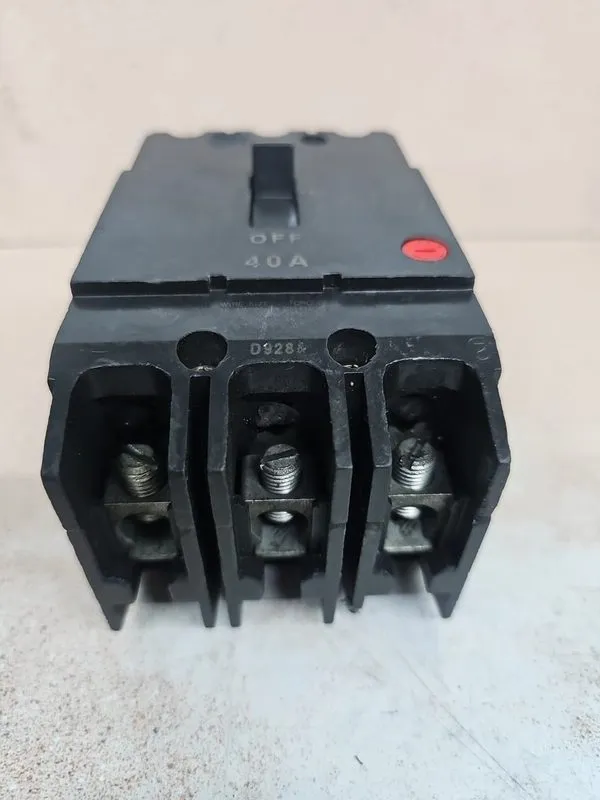 Автоматический выключатель GE TEY340 40A 3-Pole Circuit Breaker 480V AC Trip Ind — фото лота 2