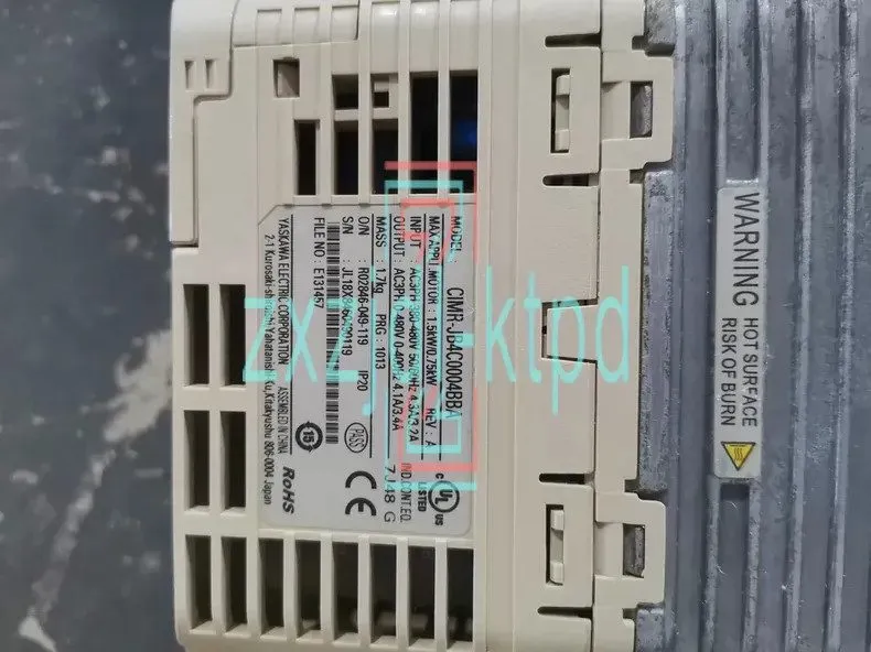 Частотный преобразователь Yaskawa inverter J1000 series CIMR-JB4C0004BBA 0.75/1.