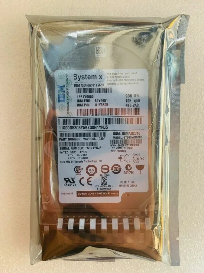 Жёсткий диск IBM 900GB 10K RPM 6GBPS 2.5" SAS HS HDD для IBM x3650M2 x3650M3 x36