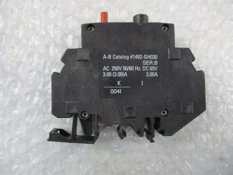 Клеммник ALLEN BRADLEY 1492-GH030 SER.B BREAKER 1POLE 3AMP NSNP