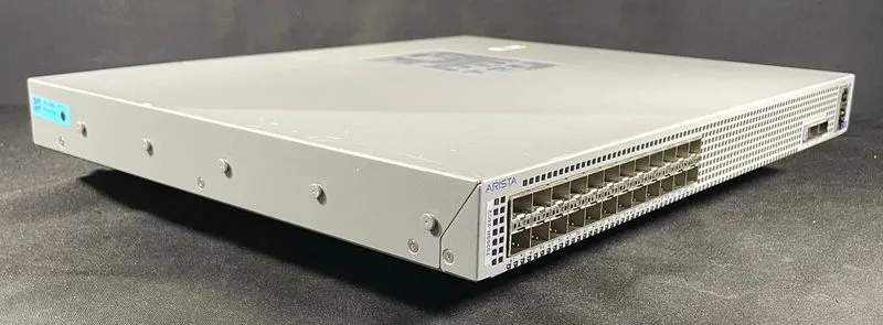 Коммутатор Arista DCS-7020SR-24C2-R 24x10GbE (SFP+) & 2x 100GbE Switch DUAL AC — фото лота 2