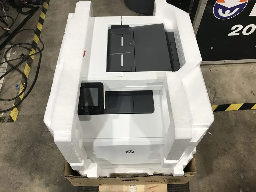 Лазерный принтер HP Color LaserJet Pro MFP M477FDN All-In-One Laser Printer Page