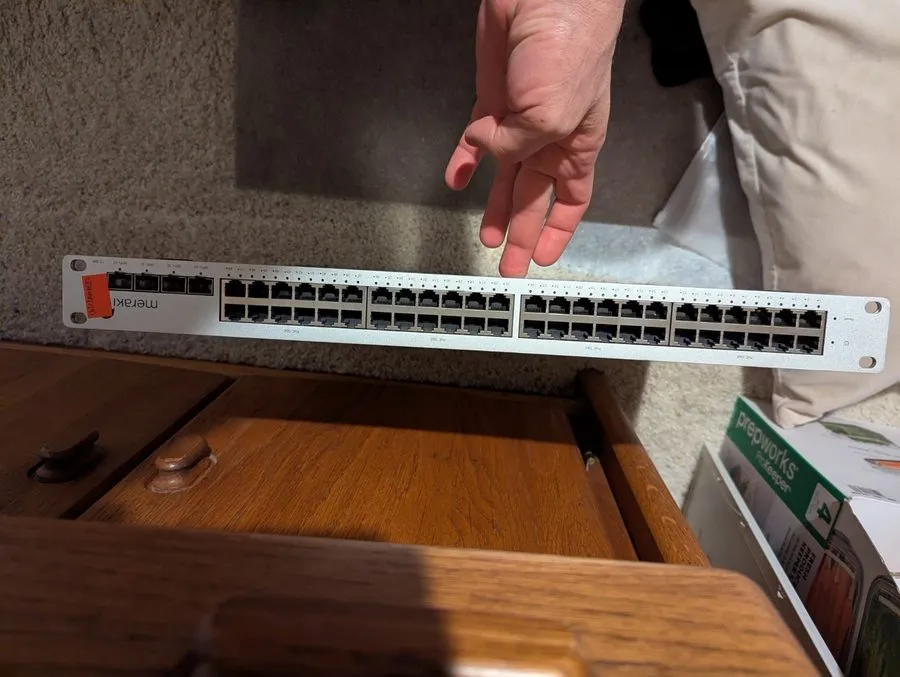 Коммутатор Cisco Meraki MS42P 42-port Cloud Managed Switches, Dual PSU/UNCLAIMED