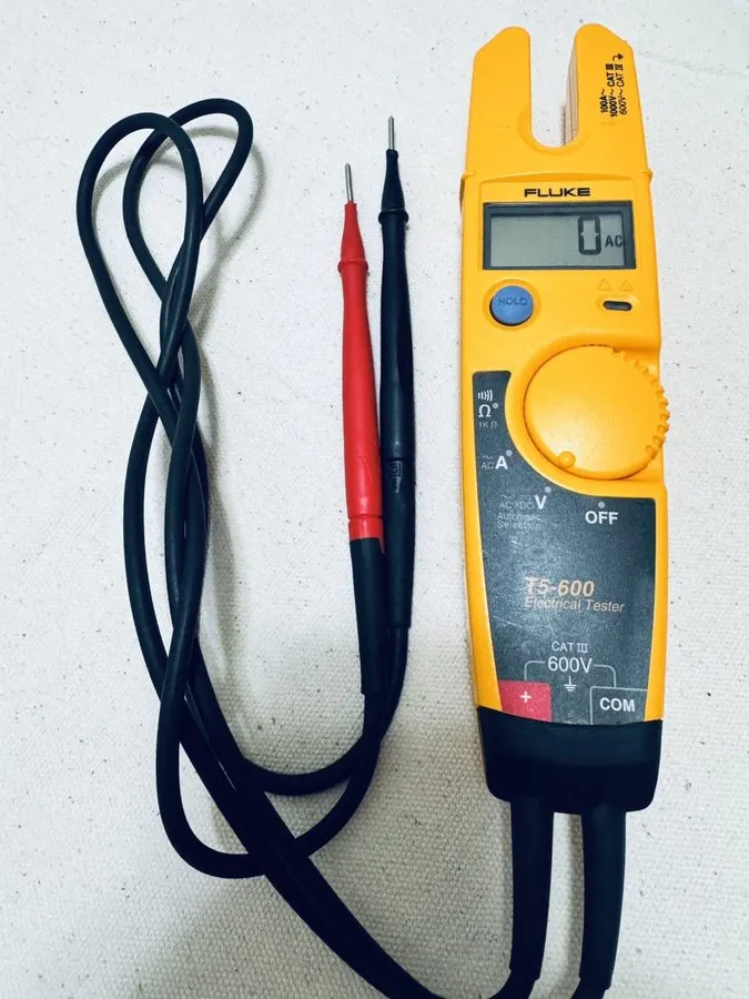 Тестер Fluke T5-600 Clamp Meter Continuity Current Electrical Tester