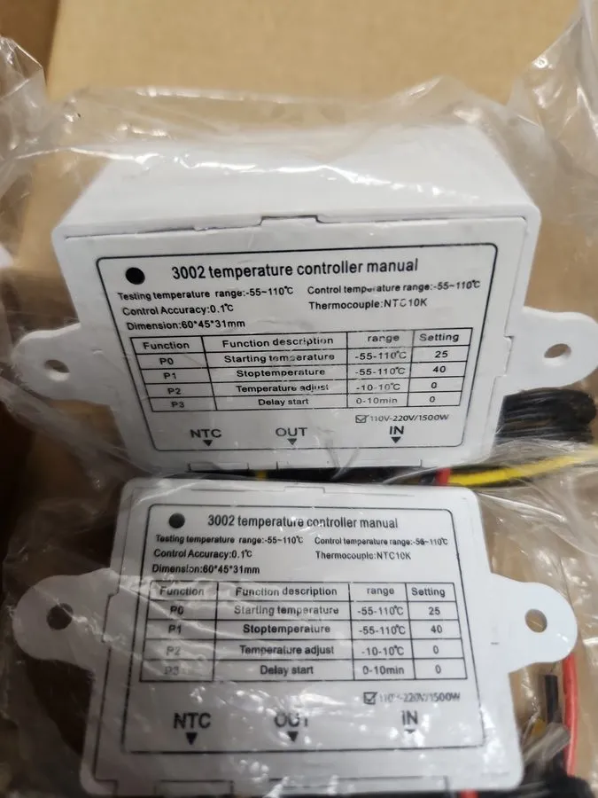 Датчик температуры XH-W3002 10A AC 110-220V Digital LED Temperature Controller — фото лота 1