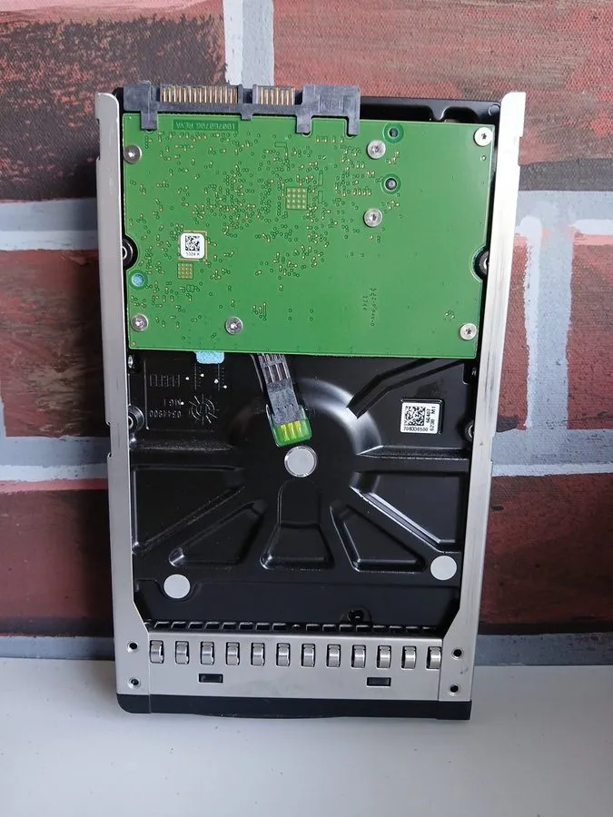 Жёсткий диск Seagate ST1000NM0055 Exos 1TB 7E8 Enterprise SATA 3.5" 7200RPM Hard