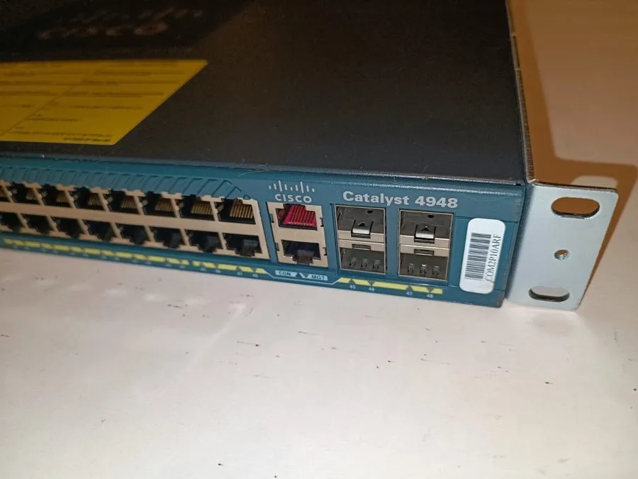 Коммутатор CISCO Catalyst 4948 WS-C4948 v09 PWR-C49-300DC -48 to -60 VDC