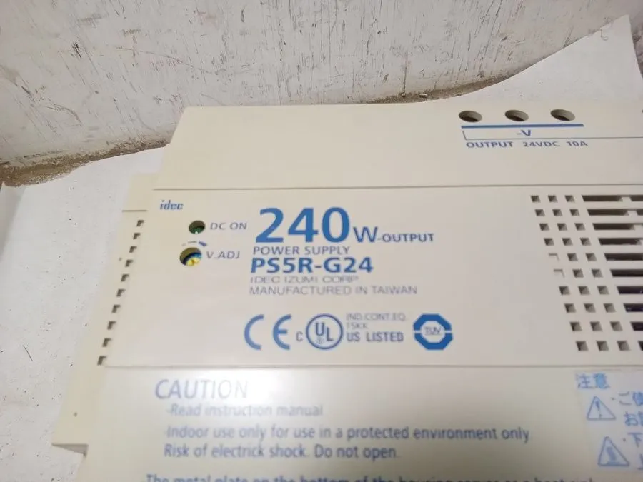 Блок питания IDEC PS5R-G24 240W 24VDC 10A DIN Rail Mount Enclosed Power Supply B