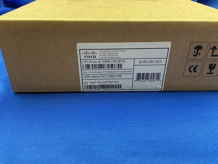 Точка доступа Wi-Fi Cisco CW9176I-RTG Tri Band Wi-Fi 7 IEEE 802.11 Wireless Acce