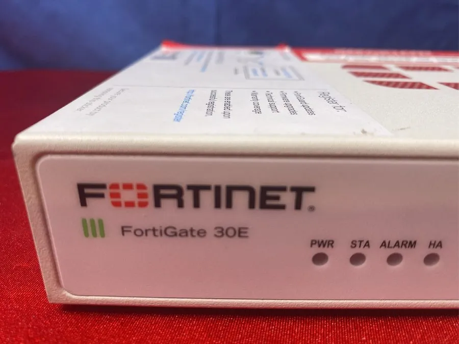 Межсетевой экран FORTINET Fortigate 30E 5Port RJ45 GE FG-30E, good — фото лота 2
