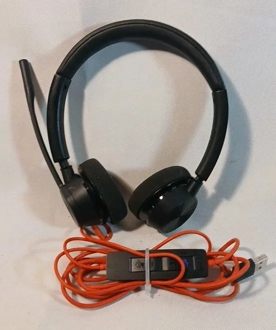 VoIP-шлюз Plantronics Blackwire 3320BW3320 USB-A Headset — фото лота 1