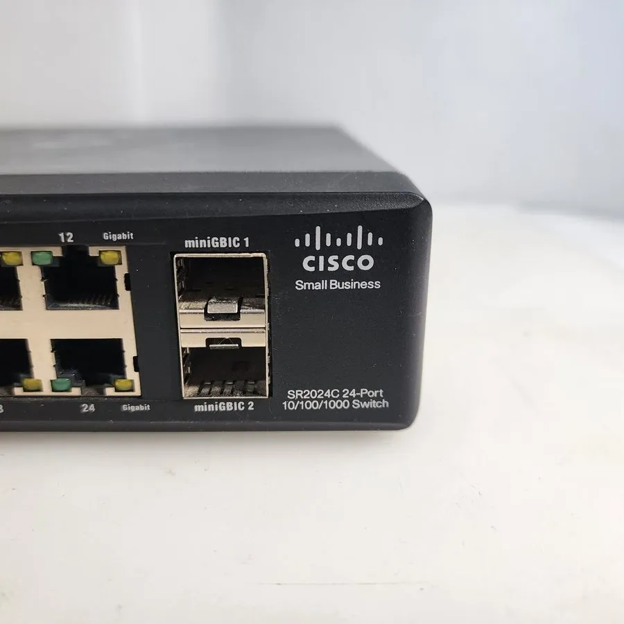 Коммутатор Cisco Small Bussiness 24 Port 10/100/1000 Switch SR2024C