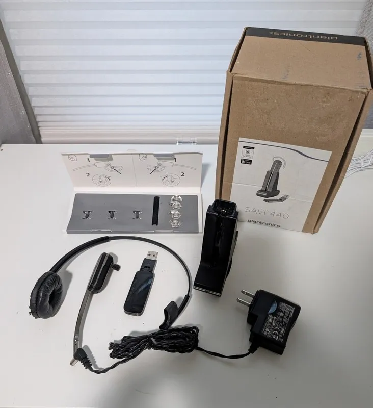 VoIP-шлюз Plantronics Headset 203947-01 Savi W440-M Wireless DECT 6.0