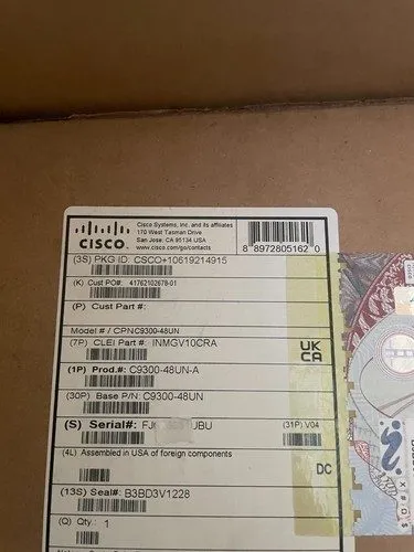 Коммутатор Cisco C9300-48UN-A 48-port 5GbE UPOE Network Advantage Switch w/ C930