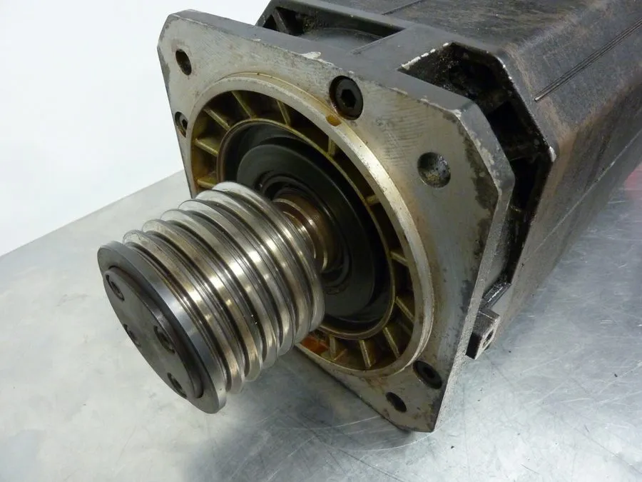 Шпиндель Fanuc Spindle Motor, A06B-0753-B302, 3.7/5.5 kW, low hour — фото лота 2