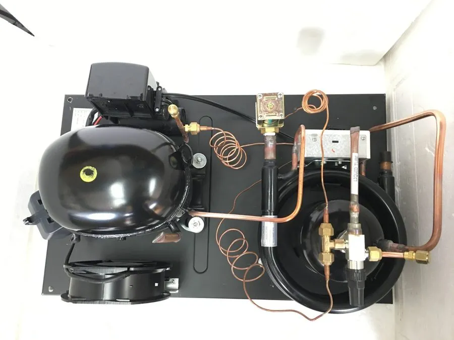 Компрессорно-конденсаторный агрегат Water Cooled NJ9226GK Condensing Unit 1+ HP,