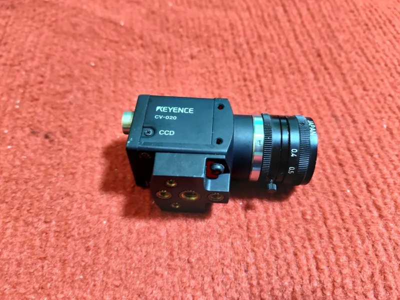 Камера машинного зрения KEYENCE CV-020 CCD Vision Camera w/ 35mm 1:1.9 Lens